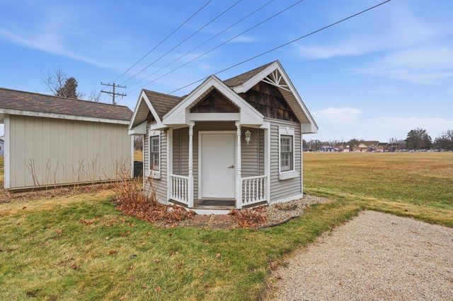 500 Larum Lane, Stoughton, WI 53589