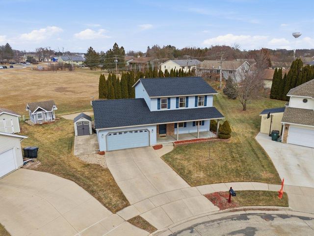 500 Larum Lane, Stoughton, WI 53589