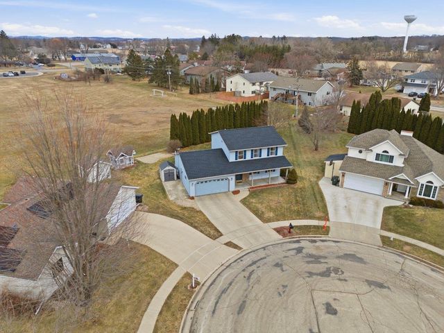 500 Larum Lane, Stoughton, WI 53589
