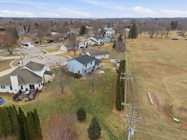 500 Larum Lane, Stoughton, WI 53589