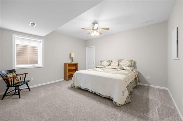 14462 Aurora Lane, Basehor, KS 66007