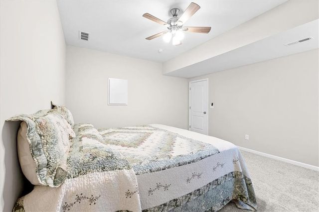 14462 Aurora Lane, Basehor, KS 66007