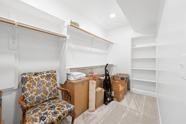 14462 Aurora Lane, Basehor, KS 66007