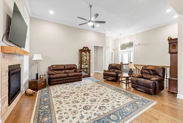 14462 Aurora Lane, Basehor, KS 66007