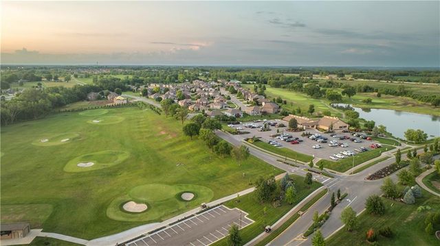 14462 Aurora Lane, Basehor, KS 66007