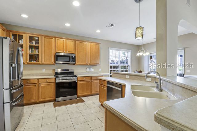 99 Pinecrest Cir, Bluffton, SC 29910