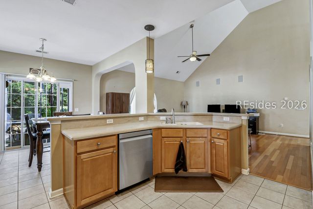 99 Pinecrest Cir, Bluffton, SC 29910