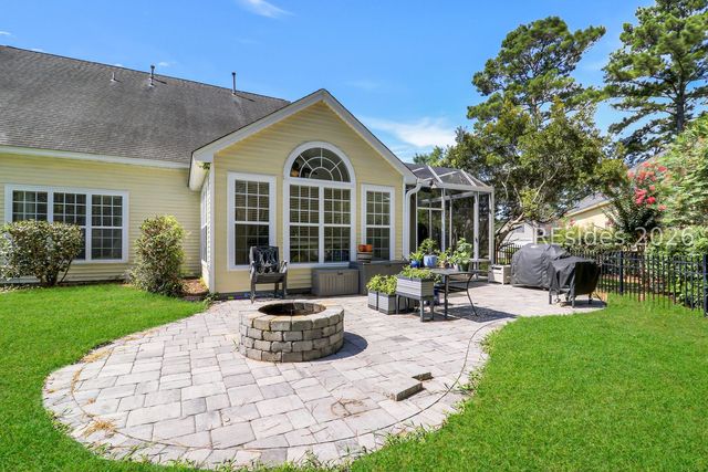 99 Pinecrest Cir, Bluffton, SC 29910