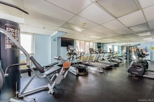 730 W Broadway 2J, Long Beach, NY 11561