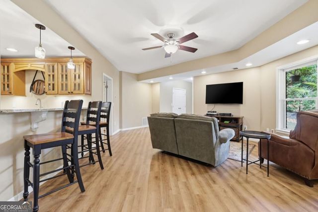 6293 Fernstone Trail NW, Acworth, GA 30101
