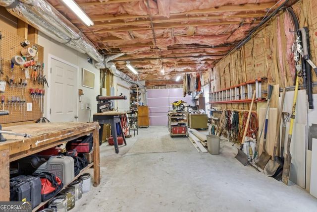 6293 Fernstone Trail NW, Acworth, GA 30101