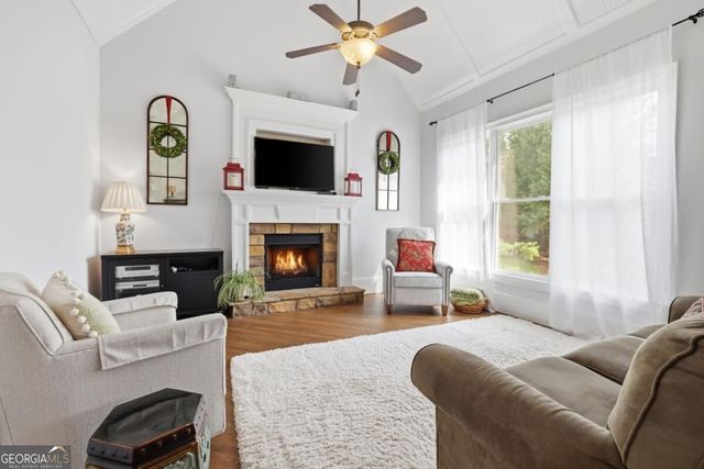 6293 Fernstone Trail NW, Acworth, GA 30101