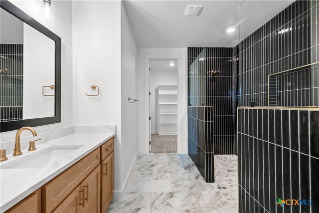 2042 Gray Fox Drive, Nolanville, TX 76559