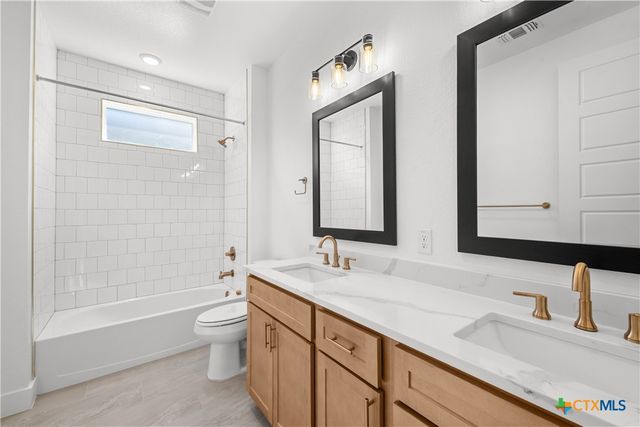 2042 Gray Fox Drive, Nolanville, TX 76559