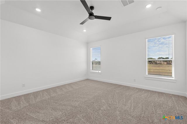 2042 Gray Fox Drive, Nolanville, TX 76559