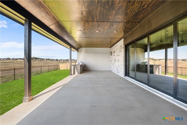 2042 Gray Fox Drive, Nolanville, TX 76559