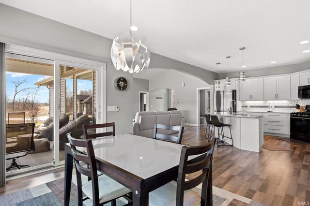 11819 Distant Hills, Spencerville, IN 46788