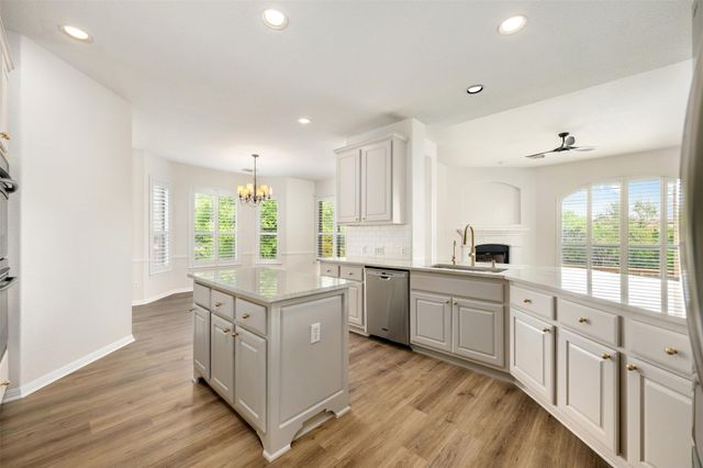 2512 Rio Mesa DR, Austin, TX 78732