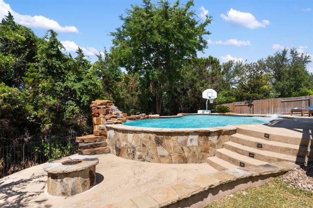 2512 Rio Mesa DR, Austin, TX 78732