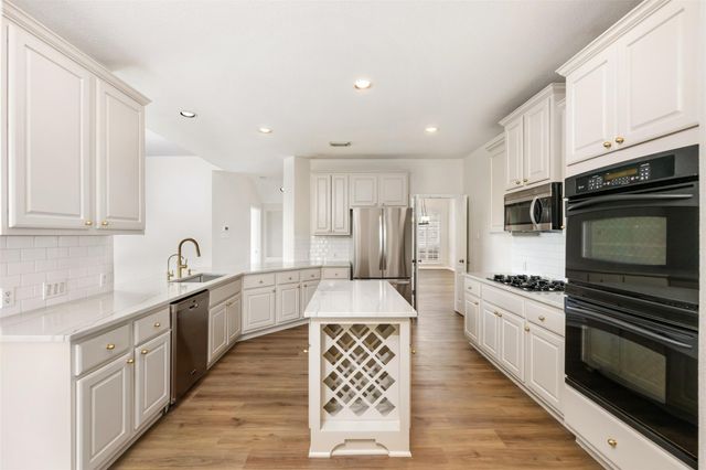 2512 Rio Mesa DR, Austin, TX 78732