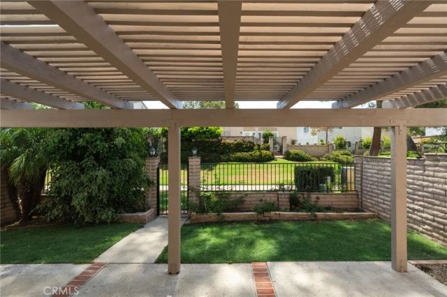 11 Redwood Tree, Irvine, CA 92612