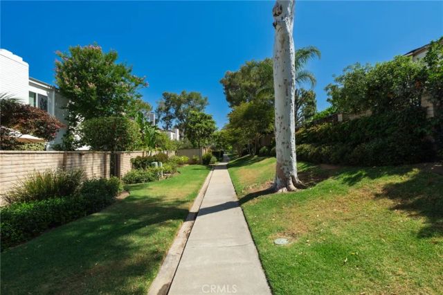 11 Redwood Tree, Irvine, CA 92612