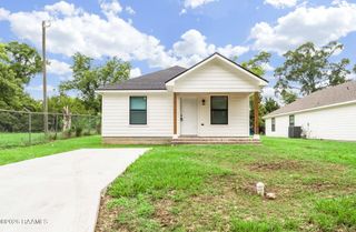 1422 Pujo Avenue, Opelousas, LA 70570