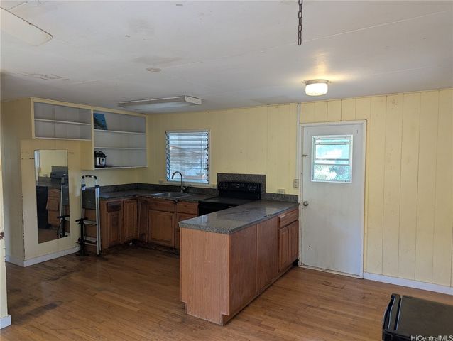 85-775A Waianae Valley Road, Waianae, HI 96792