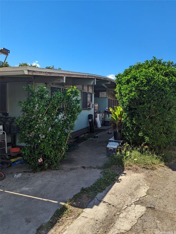 85-775A Waianae Valley Road, Waianae, HI 96792