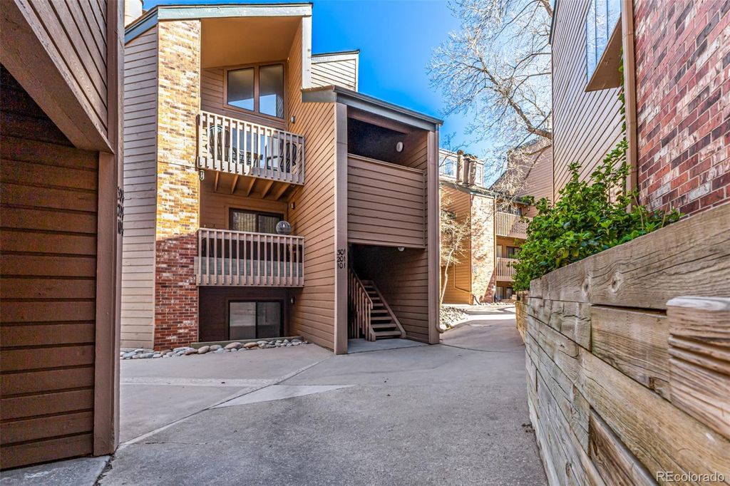 12354 W Nevada Place 301, Lakewood, CO 80228