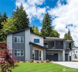 17918 142nd Avenue E #4, Puyallup, WA 98374