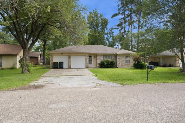 107 Montrose Circle, Conroe, TX 77301