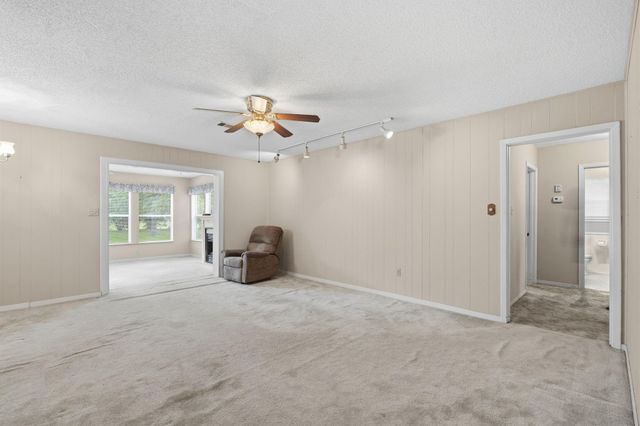 107 Montrose Circle, Conroe, TX 77301