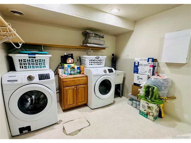1650 S Ivory Cir D, Aurora, CO 80017