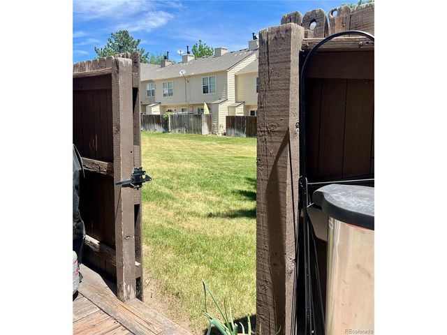 1650 S Ivory Cir D, Aurora, CO 80017