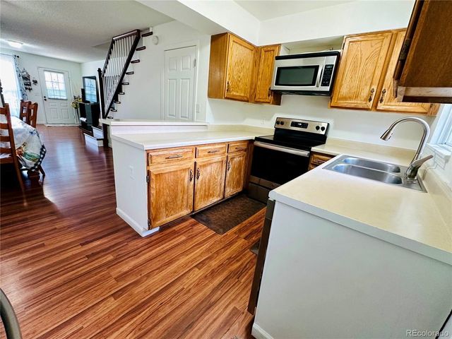 1650 S Ivory Cir D, Aurora, CO 80017