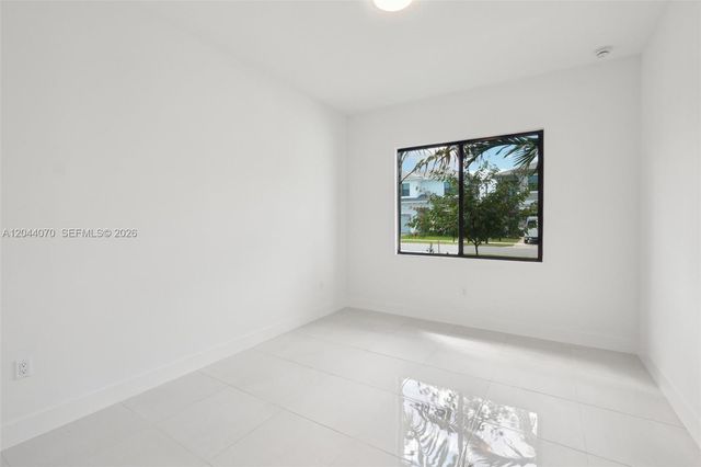 13075 Feathering Way, Palm Beach Gardens, FL 33412