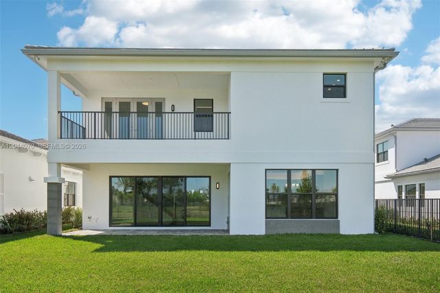 13075 Feathering Way, Palm Beach Gardens, FL 33412