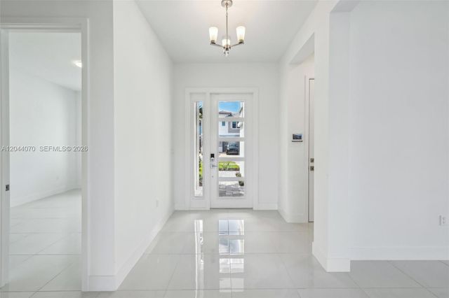 13075 Feathering Way, Palm Beach Gardens, FL 33412