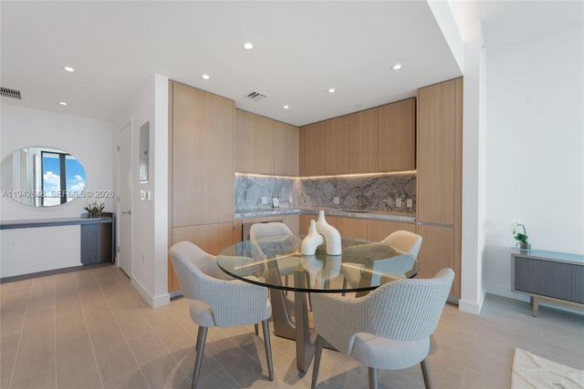 500 Alton Rd 1506, Miami Beach, FL 33139