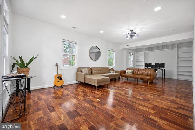 7909 ASHTON ST, Alexandria, VA 22309