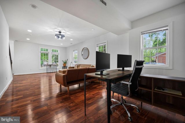 7909 ASHTON ST, Alexandria, VA 22309