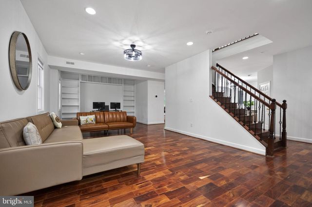 7909 ASHTON ST, Alexandria, VA 22309