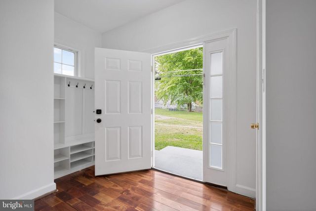 7909 ASHTON ST, Alexandria, VA 22309