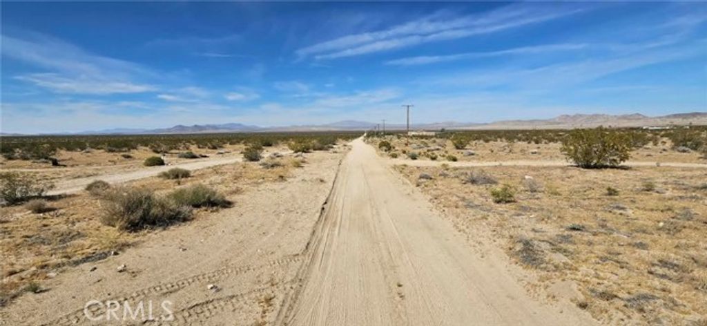 800 Pony, Big Bear City, CA 92285