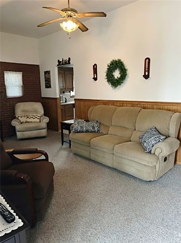 6 Redwood Drive, Narragansett, RI 02882