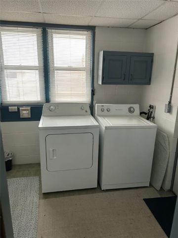 6 Redwood Drive, Narragansett, RI 02882