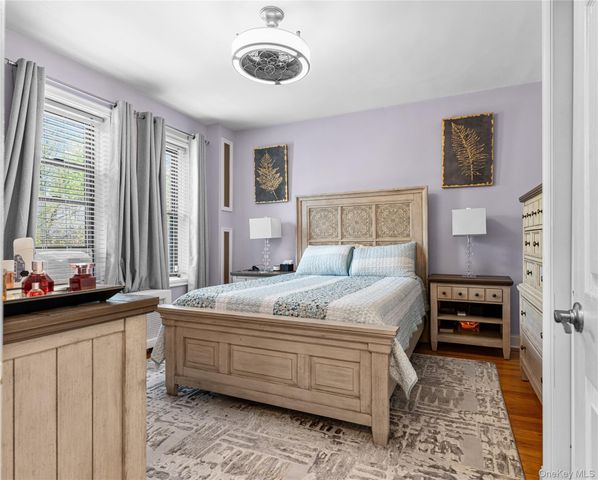 43 Calton Road 2K, New Rochelle, NY 10804