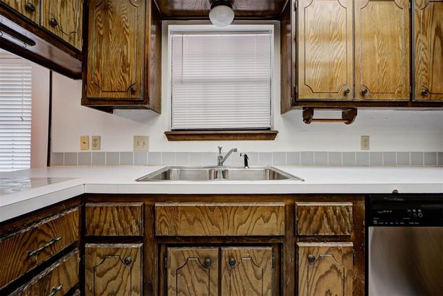 2313 SW 101st Street, Oklahoma City, OK 73159