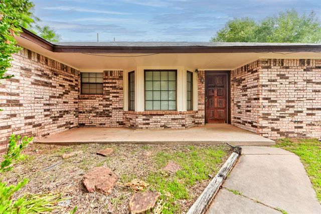 2313 SW 101st Street, Oklahoma City, OK 73159